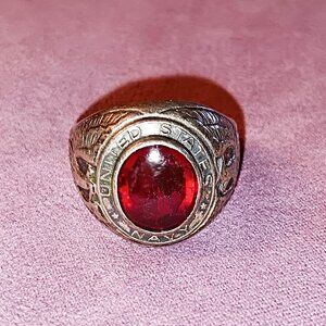 Only One Veteran Owner - Vintage US Navy Signet Ring